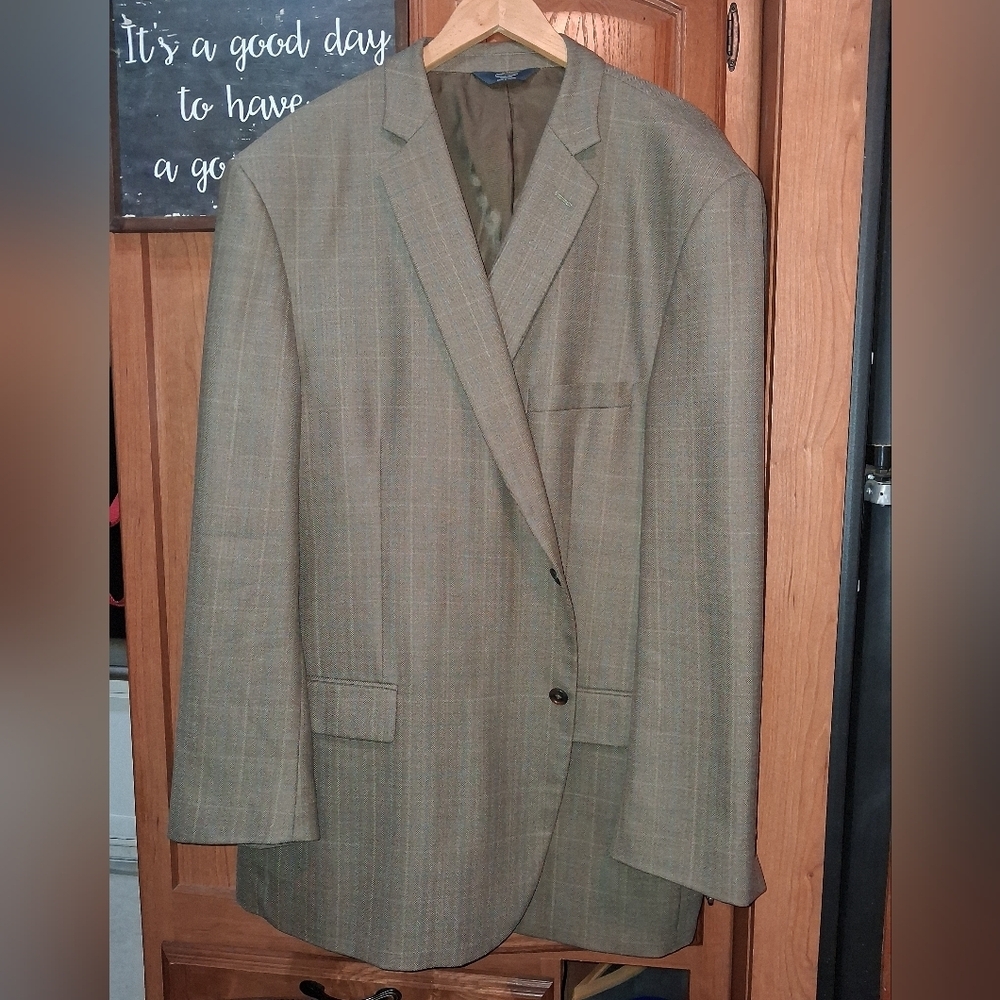Pront Uomo Platinum Men's Classic 100% Wool Tan Blazer In A Size 56 Long.